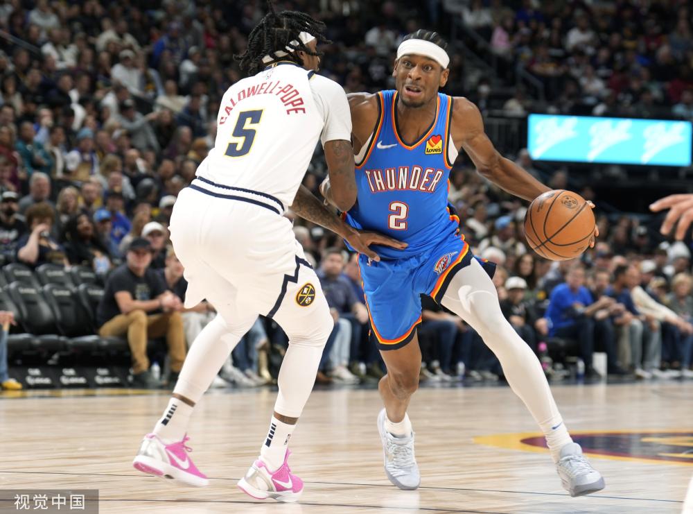 员中脱颖而 员中脱颖而