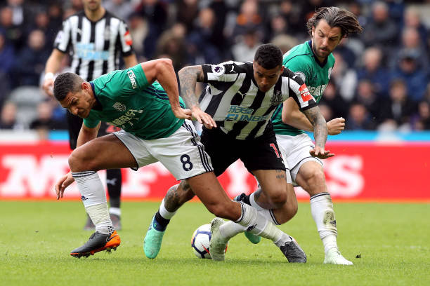 手防线中游 手防线中游